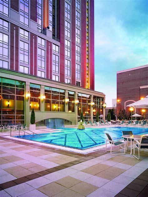 Ameristar st charles mo - St. Louis, MO (STL-Lambert-St. Louis Intl.) 12 min drive. Stay at this 4.5-star luxury hotel in St. Charles. Enjoy an outdoor pool, 5 restaurants, and a casino. Our guests praise …